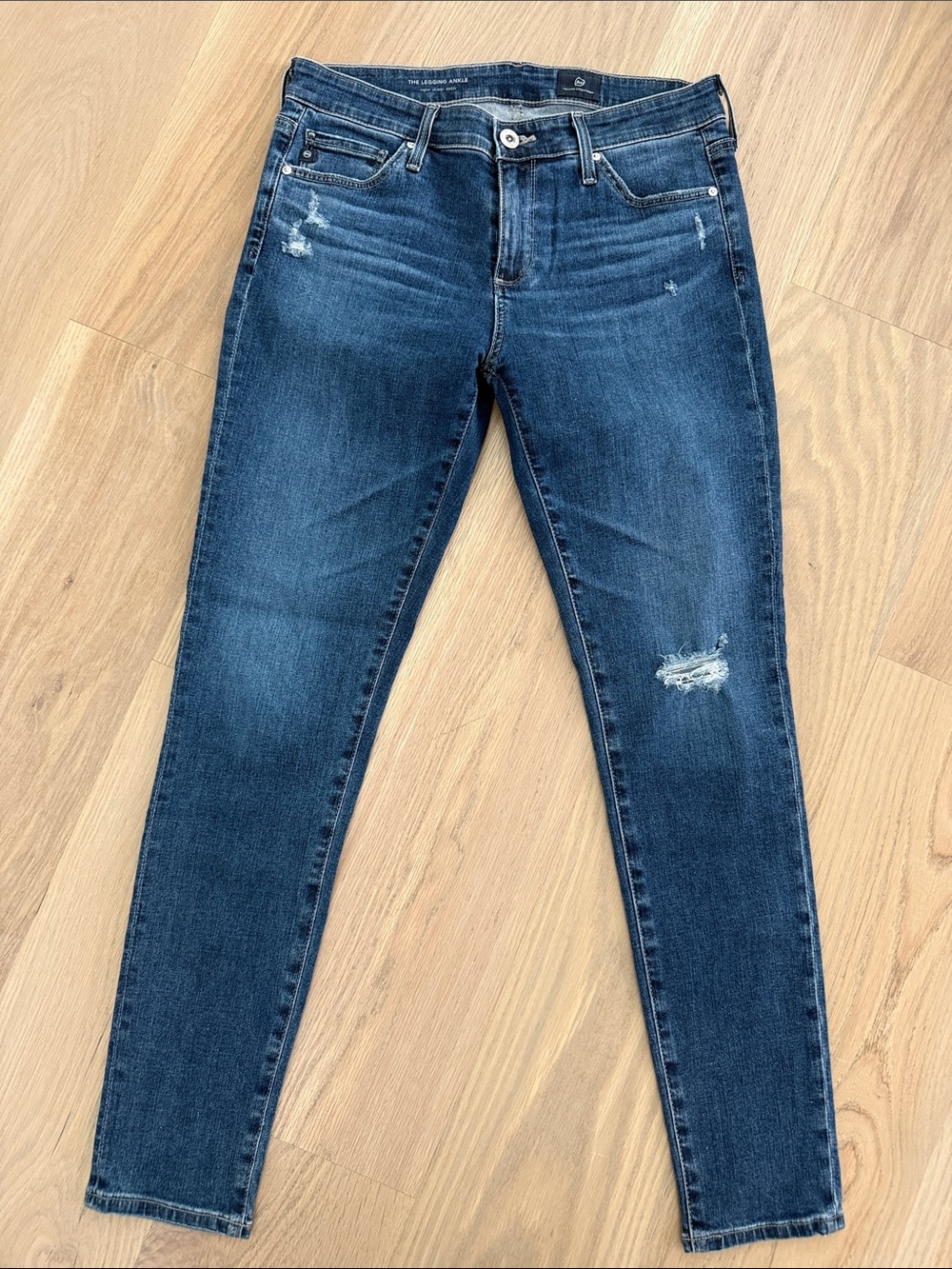 AG Adriano Goldschmied The Legging Ankle Distressed Super Skinny Jeans Size 28R